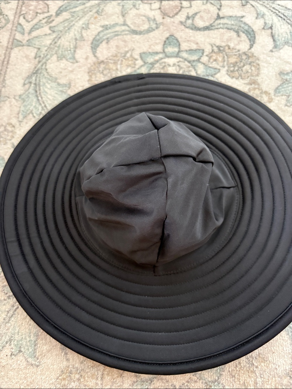NWOT RuffleButts Black Sun Hat UPF 50+